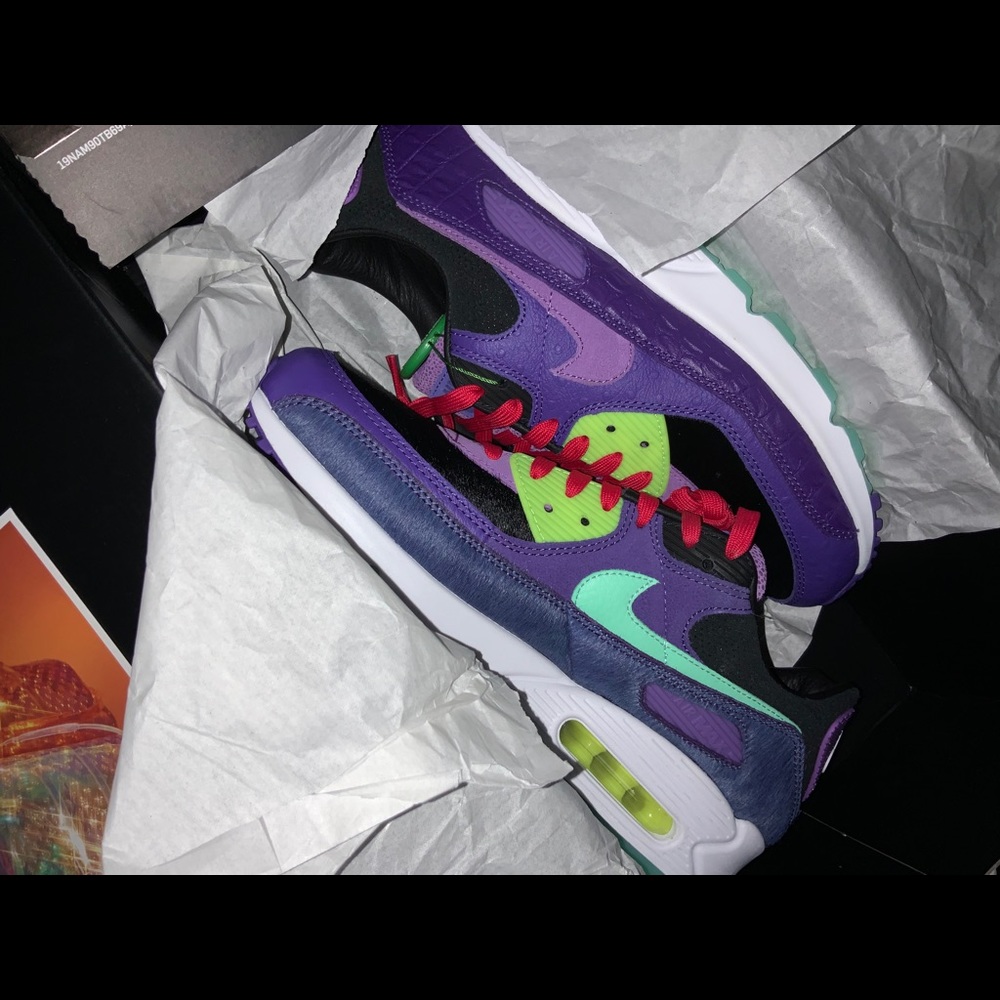 Nike AIR MAX